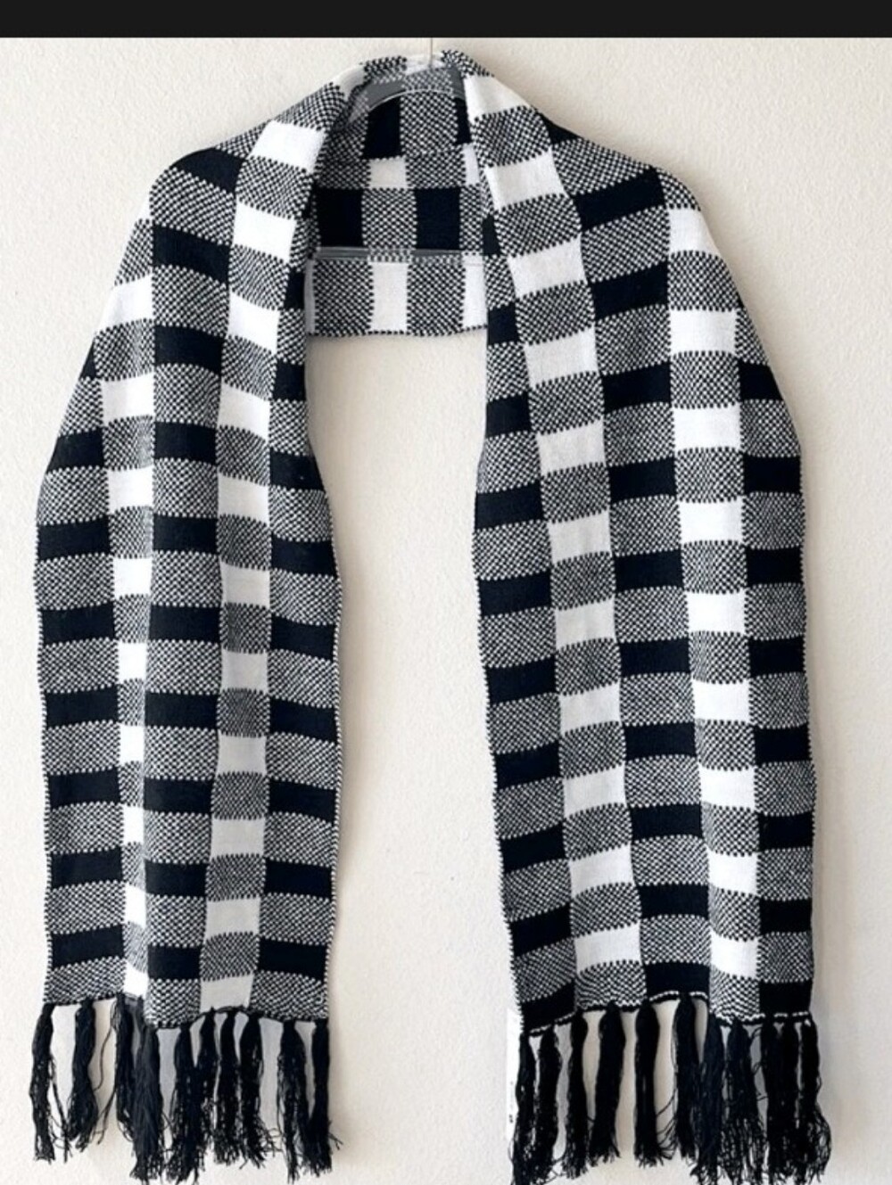 Aqua (Made For Bloomingdale's) Black and White Checked Knit Scarf. NWT Gifts